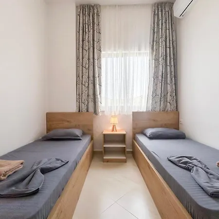 Sunset Shores Residences Appartement *